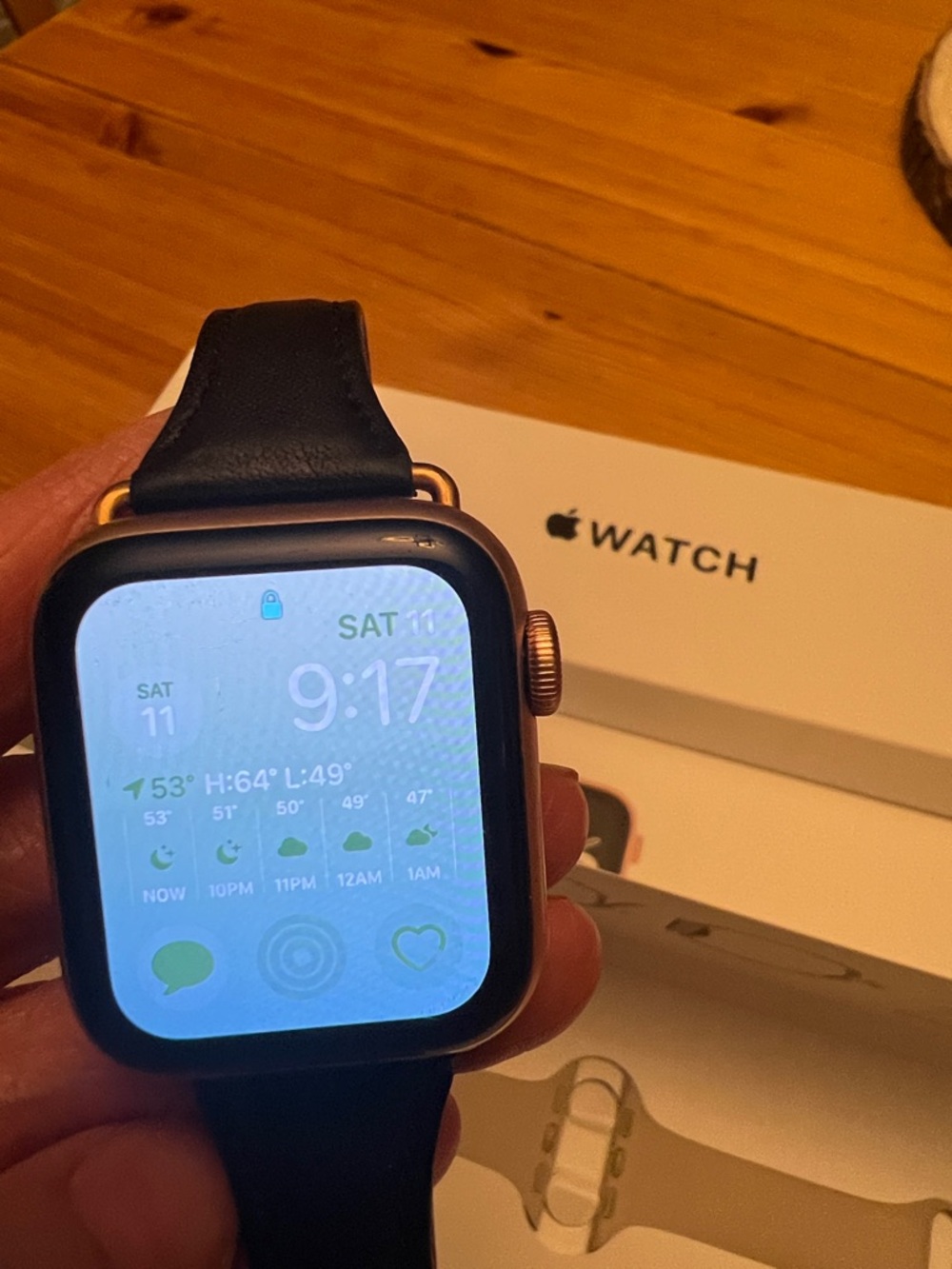 Apple Watch w/original packaging - Picture 2 of 6
